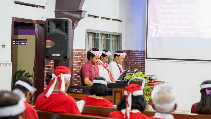 galeri, Ibadah HUT RI ke-79 di Gereja Pepanthan Kingkang, gereja kristen jawa, gkj, gkj baki, gereja kristen jawa baki, baki, sukoharjo, gkj klasis sukoharjo, klasis sukoharjo, klasis, sinode gkj, sinode 