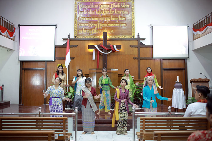 galeri, Ibadah HUT RI ke - 79 di Gereja Induk GKJ BAKI, gereja kristen jawa, gkj, gkj baki, gereja kristen jawa baki, baki, sukoharjo, gkj klasis sukoharjo, klasis sukoharjo, klasis, sinode gkj, sinode 