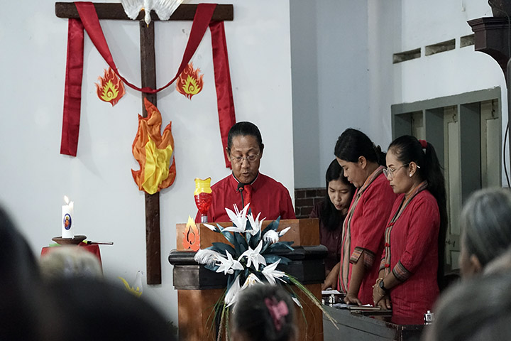 galeri, Ibadah Pentakosta 19 mei 2024 di Kingkang, gereja kristen jawa, gkj, gkj baki, gereja kristen jawa baki, baki, sukoharjo, gkj klasis sukoharjo, klasis sukoharjo, klasis, sinode gkj, sinode 