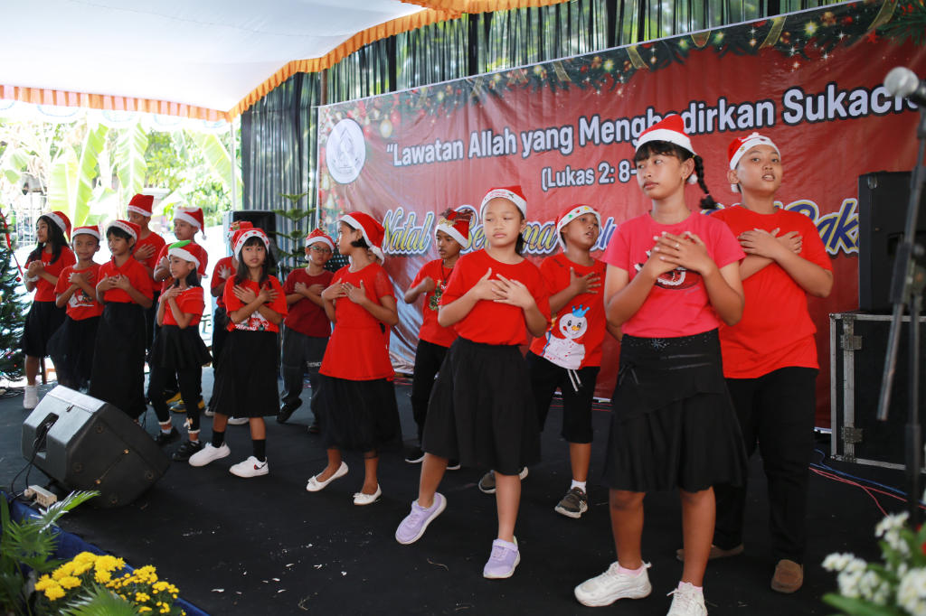 galeri, Ibadah dan Perayaan Natal 2023 di Gereja Induk, gereja kristen jawa, gkj, gkj baki, gereja kristen jawa baki, baki, sukoharjo, gkj klasis sukoharjo, klasis sukoharjo, klasis, sinode gkj, sinode 