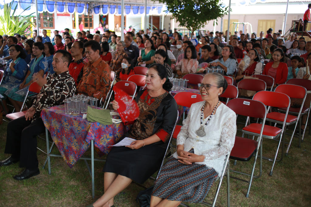 galeri, Ibadah dan Perayaan Natal 2023 di Gereja Induk, gereja kristen jawa, gkj, gkj baki, gereja kristen jawa baki, baki, sukoharjo, gkj klasis sukoharjo, klasis sukoharjo, klasis, sinode gkj, sinode 