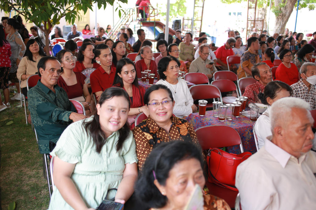 galeri, Ibadah dan Perayaan Natal 2023 di Gereja Induk, gereja kristen jawa, gkj, gkj baki, gereja kristen jawa baki, baki, sukoharjo, gkj klasis sukoharjo, klasis sukoharjo, klasis, sinode gkj, sinode 