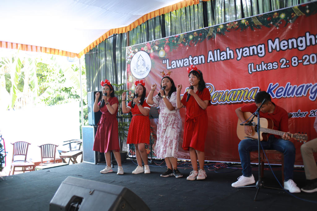 galeri, Ibadah dan Perayaan Natal 2023 di Gereja Induk, gereja kristen jawa, gkj, gkj baki, gereja kristen jawa baki, baki, sukoharjo, gkj klasis sukoharjo, klasis sukoharjo, klasis, sinode gkj, sinode 