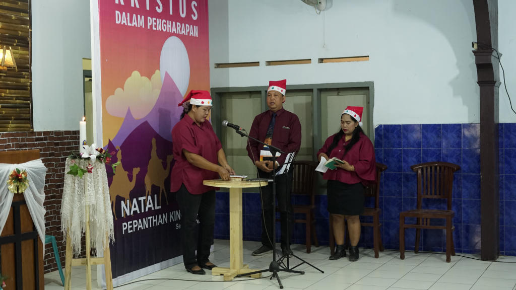 galeri, Ibadah dan Perayaan Natal 2023 di Gereja Pepanthan Kingkang, gereja kristen jawa, gkj, gkj baki, gereja kristen jawa baki, baki, sukoharjo, gkj klasis sukoharjo, klasis sukoharjo, klasis, sinode gkj, sinode 