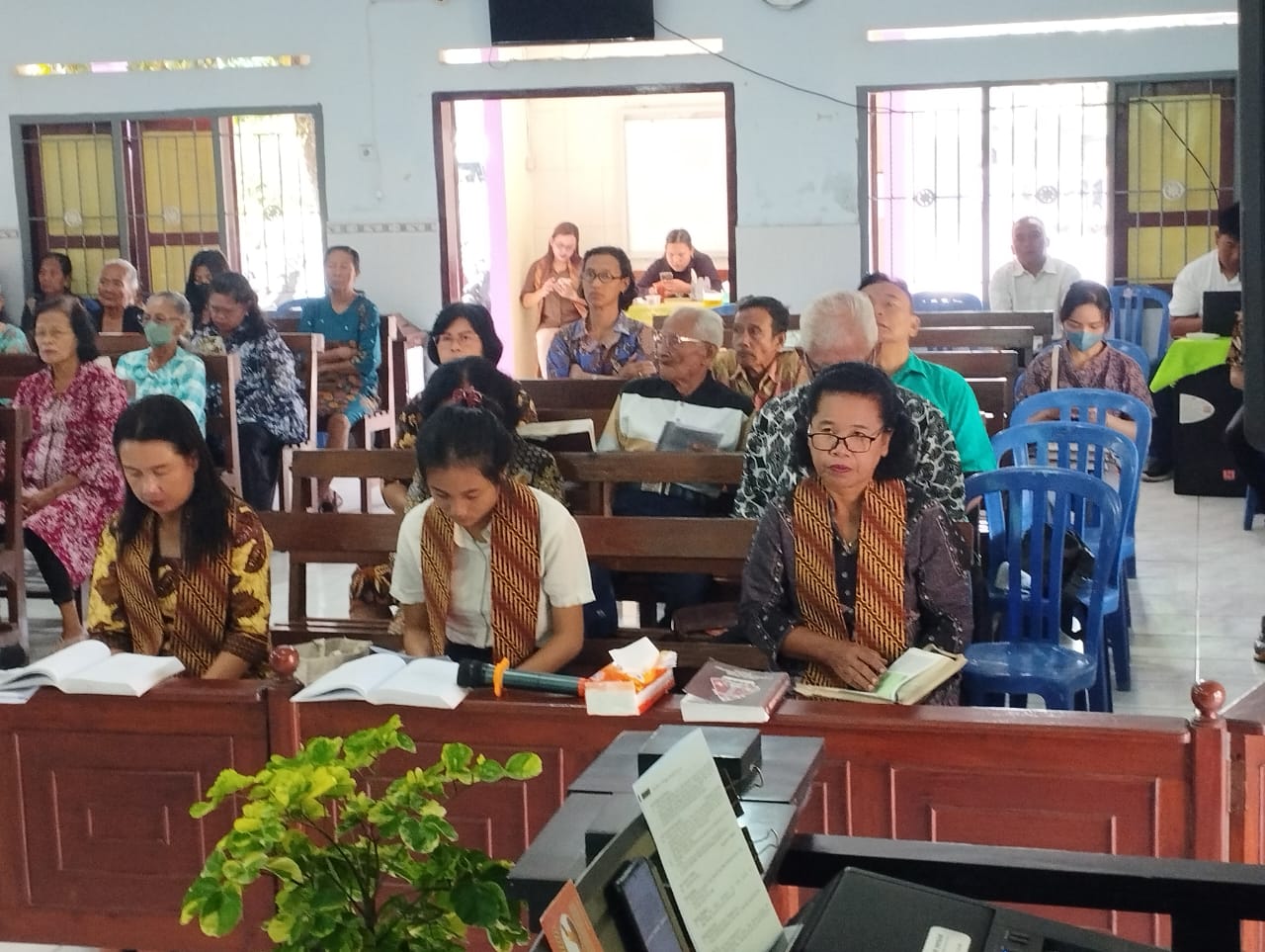 galeri, Ibadah minggu Paskah VI tahun 2024 di Gereja Kingkang, gereja kristen jawa, gkj, gkj baki, gereja kristen jawa baki, baki, sukoharjo, gkj klasis sukoharjo, klasis sukoharjo, klasis, sinode gkj, sinode 