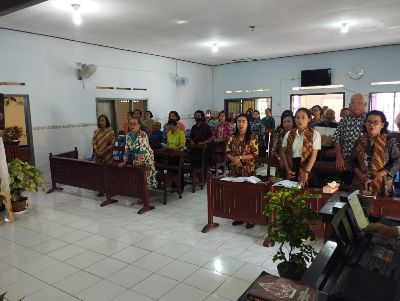 galeri, Ibadah minggu Paskah VI tahun 2024 di Gereja Kingkang, gereja kristen jawa, gkj, gkj baki, gereja kristen jawa baki, baki, sukoharjo, gkj klasis sukoharjo, klasis sukoharjo, klasis, sinode gkj, sinode 