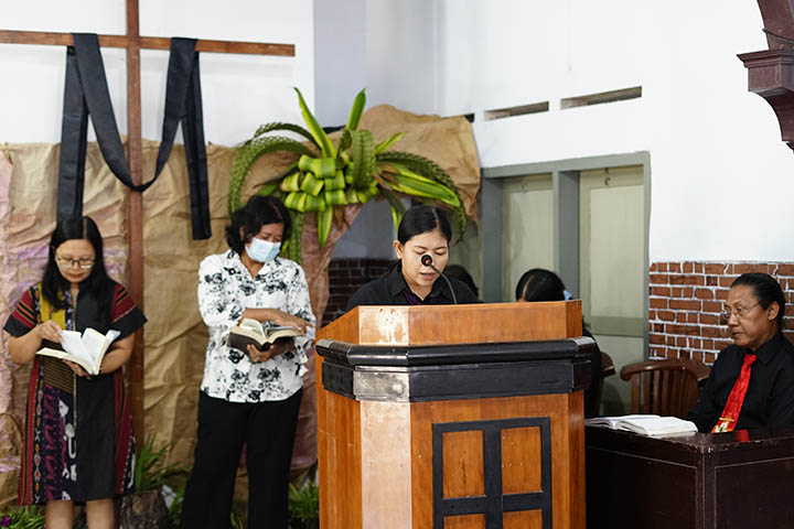 galeri, Ibadah Jumat Agung di Gereja Kingkang, gereja kristen jawa, gkj, gkj baki, gereja kristen jawa baki, baki, sukoharjo, gkj klasis sukoharjo, klasis sukoharjo, klasis, sinode gkj, sinode 