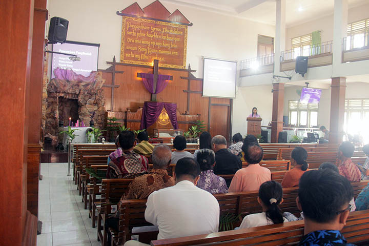 galeri, Ibadah Minggu Palma di Gereja Induk Siang, gereja kristen jawa, gkj, gkj baki, gereja kristen jawa baki, baki, sukoharjo, gkj klasis sukoharjo, klasis sukoharjo, klasis, sinode gkj, sinode 