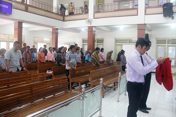 galeri, Ibadah Minggu Palma di Gereja Induk Siang, gereja kristen jawa, gkj, gkj baki, gereja kristen jawa baki, baki, sukoharjo, gkj klasis sukoharjo, klasis sukoharjo, klasis, sinode gkj, sinode 