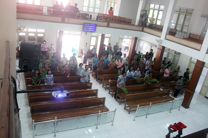 galeri, Ibadah Minggu Palma di Gereja Induk Siang, gereja kristen jawa, gkj, gkj baki, gereja kristen jawa baki, baki, sukoharjo, gkj klasis sukoharjo, klasis sukoharjo, klasis, sinode gkj, sinode 