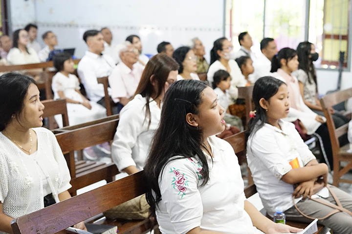 galeri, Ibadah Paskah Sore di Gereja Kingkang, gereja kristen jawa, gkj, gkj baki, gereja kristen jawa baki, baki, sukoharjo, gkj klasis sukoharjo, klasis sukoharjo, klasis, sinode gkj, sinode 