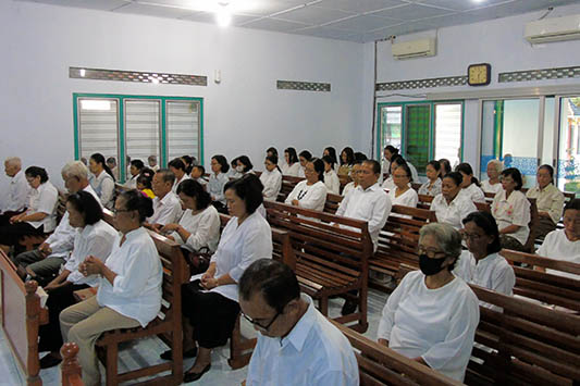 galeri, Ibadah Paskah Pagi di Gereja Daleman, gereja kristen jawa, gkj, gkj baki, gereja kristen jawa baki, baki, sukoharjo, gkj klasis sukoharjo, klasis sukoharjo, klasis, sinode gkj, sinode 