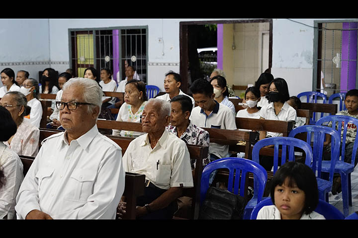 galeri, Ibadah Paskah Pagi di Gereja Kingkang, gereja kristen jawa, gkj, gkj baki, gereja kristen jawa baki, baki, sukoharjo, gkj klasis sukoharjo, klasis sukoharjo, klasis, sinode gkj, sinode 