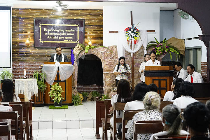 galeri, Ibadah Paskah Pagi di Gereja Kingkang, gereja kristen jawa, gkj, gkj baki, gereja kristen jawa baki, baki, sukoharjo, gkj klasis sukoharjo, klasis sukoharjo, klasis, sinode gkj, sinode 