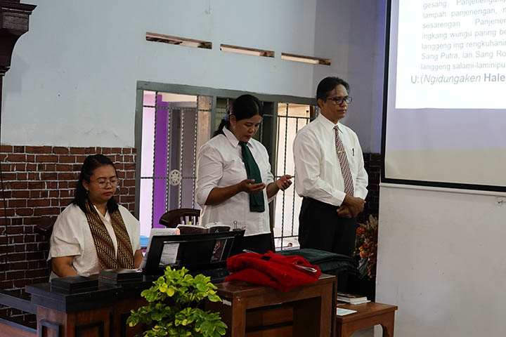 galeri, Ibadah Paskah Pagi di Gereja Kingkang, gereja kristen jawa, gkj, gkj baki, gereja kristen jawa baki, baki, sukoharjo, gkj klasis sukoharjo, klasis sukoharjo, klasis, sinode gkj, sinode 