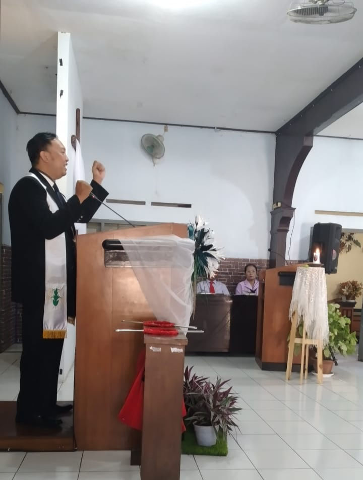 galeri, Ibadah Paskah ke-5 di Gereja Kingkang tahun 2024, gereja kristen jawa, gkj, gkj baki, gereja kristen jawa baki, baki, sukoharjo, gkj klasis sukoharjo, klasis sukoharjo, klasis, sinode gkj, sinode 