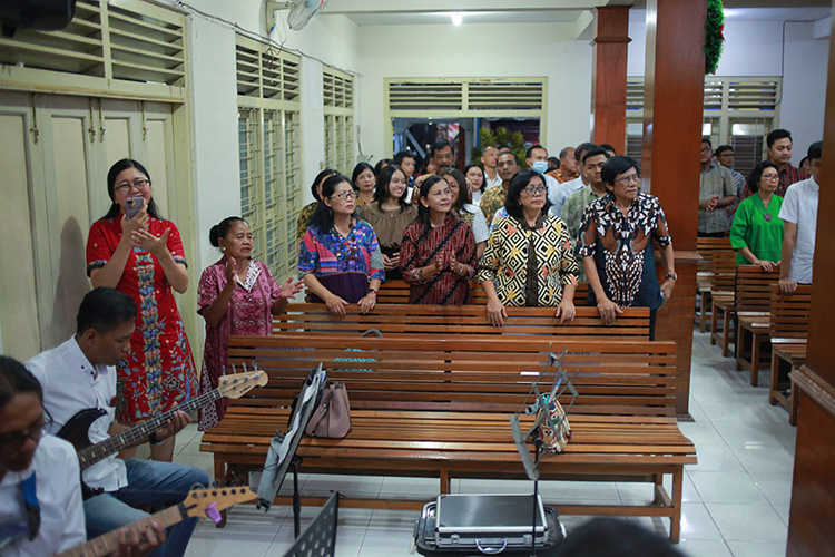 gallery kegiatan, Ibadah Raya Malam Natal 2023, Komisi Ibadah, gereja kristen jawa, gkj, gkj baki, gereja kristen jawa baki, baki, sukoharjo, gkj klasis sukoharjo, klasis sukoharjo, klasis, sinode gkj, sinode 