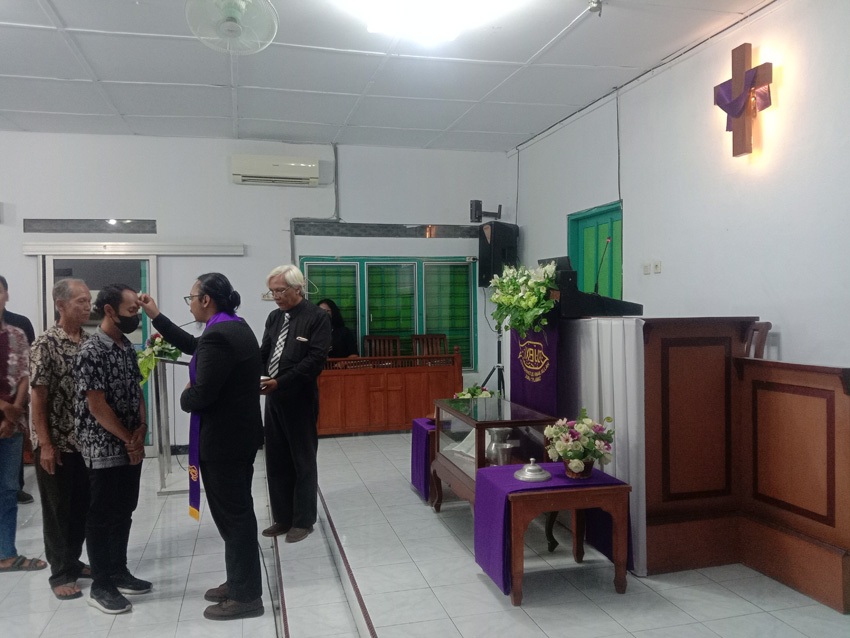 gallery kegiatan, Ibadah Rabu Abu Tahun 2024, Komisi Ibadah, gereja kristen jawa, gkj, gkj baki, gereja kristen jawa baki, baki, sukoharjo, gkj klasis sukoharjo, klasis sukoharjo, klasis, sinode gkj, sinode 