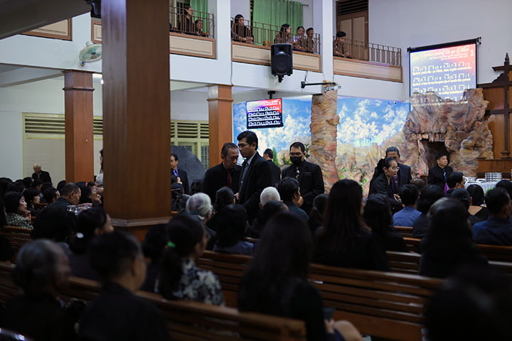 gallery kegiatan, Ibadah Kamis Suci Tahun 2024, Komisi Ibadah, gereja kristen jawa, gkj, gkj baki, gereja kristen jawa baki, baki, sukoharjo, gkj klasis sukoharjo, klasis sukoharjo, klasis, sinode gkj, sinode 