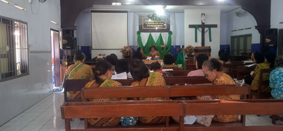 gallery kegiatan, Persekutuan Warga Dewasa Sie Perempuan Oktober 2023, Komisi Warga Dewasa, gereja kristen jawa, gkj, gkj baki, gereja kristen jawa baki, baki, sukoharjo, gkj klasis sukoharjo, klasis sukoharjo, klasis, sinode gkj, sinode 